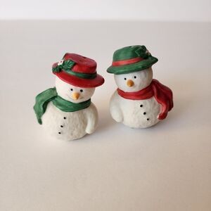 Miniature Handpainted Ceramic Snowman Salt and Pepper Shakers